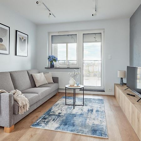 Lasek Marcelinski Comfy Apartment Poznan Ngoại thất bức ảnh