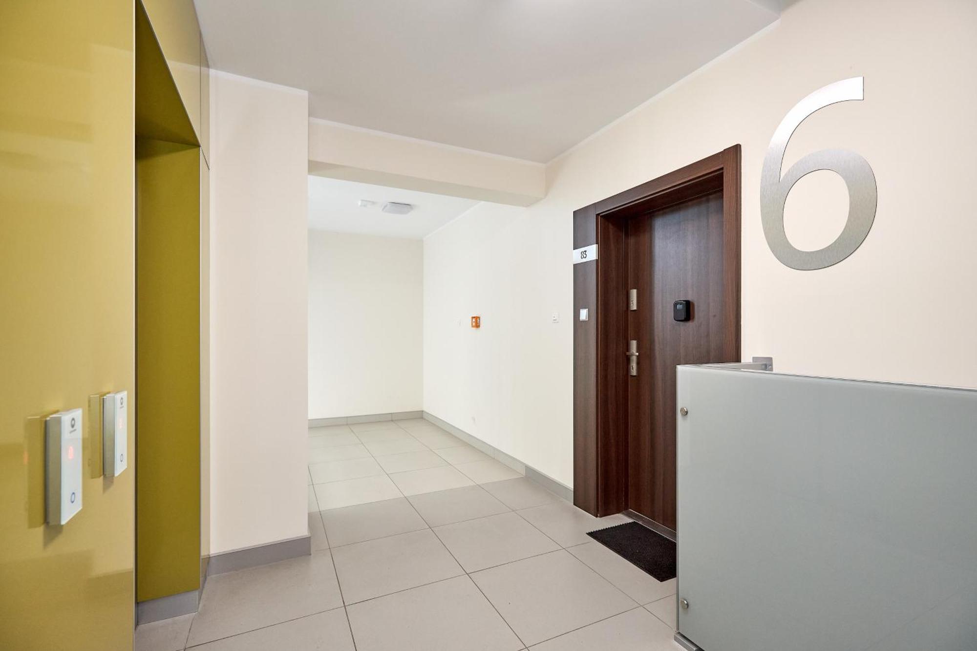 Lasek Marcelinski Comfy Apartment Poznan Ngoại thất bức ảnh